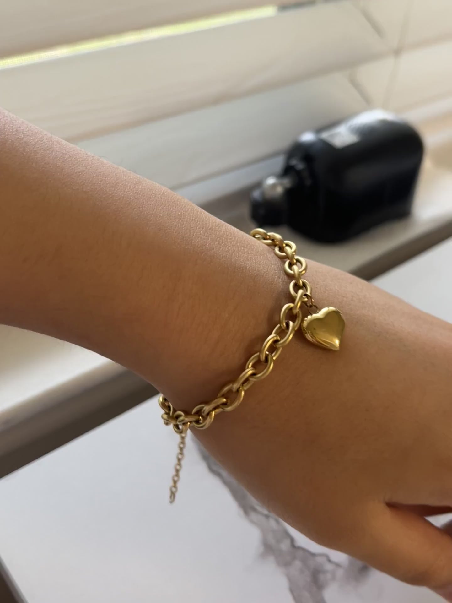 Still Chain Bracelet worn - short clip