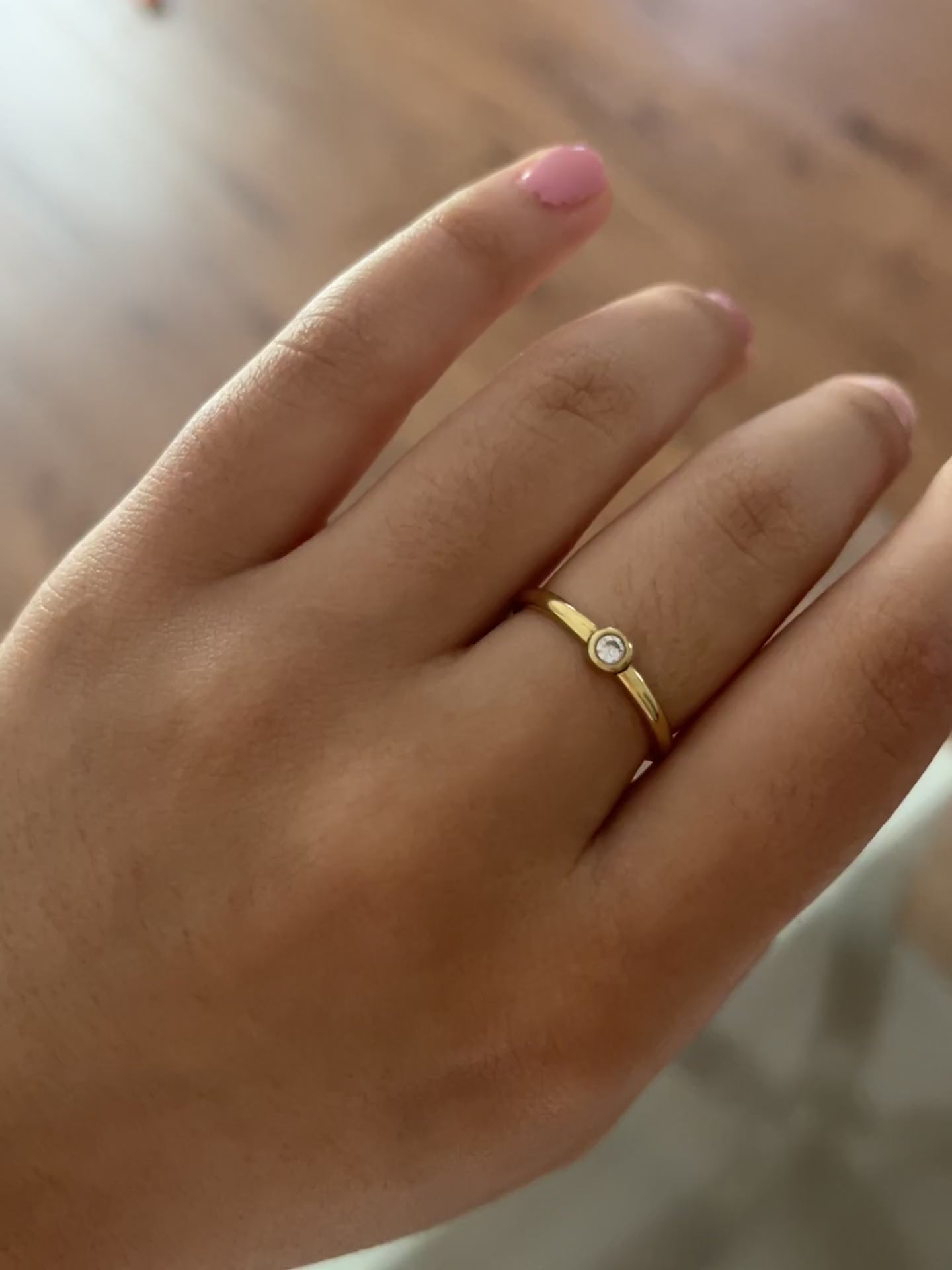 Stillmark Ring worn - short clip